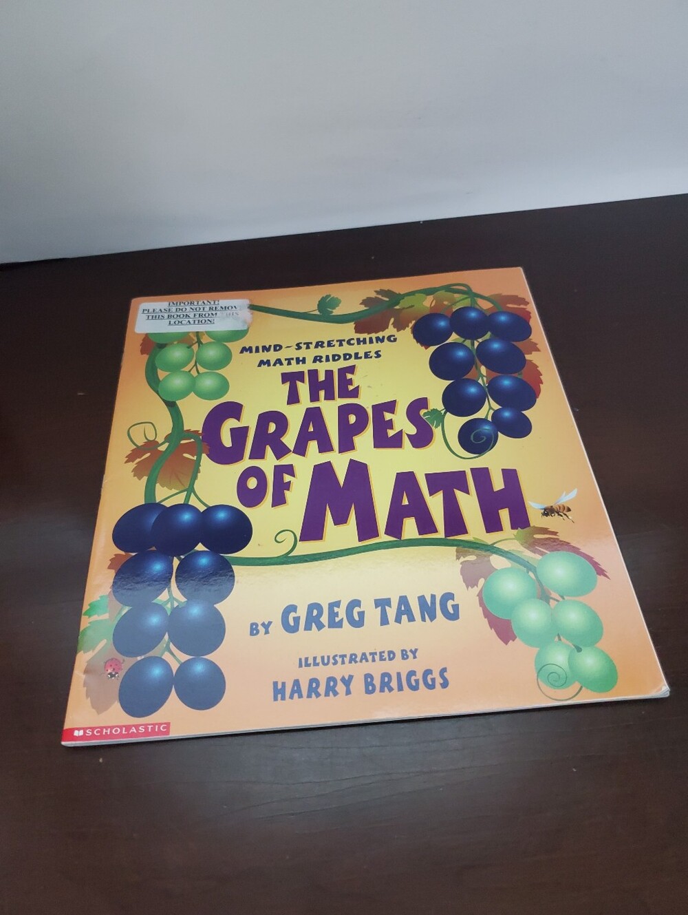 The Grapes of Math by Greg Tang - Papwrback, Preowned